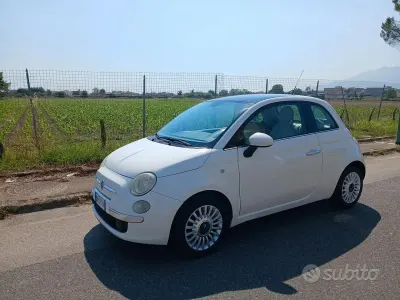 Usata Fiat 500 Lounge 100 CV (73 kW) 2009 Bianco Cabrio
