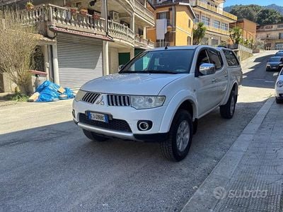 Occasion Mitsubishi L200 Invite+ 136 ch (100 kW) 2011 Blanc Pick-up