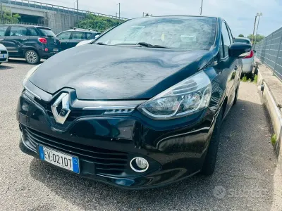 Usata Renault Clio IV 75 CV (55 kW) 2014 Nero Berlina