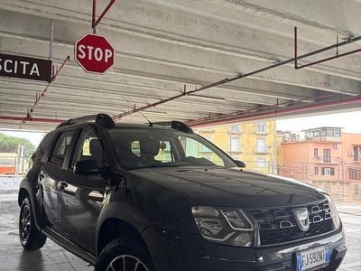 Usata Dacia Duster Black Shadow 109 CV (80 kW) 2017 Nero SUV