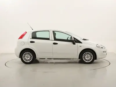 Usata Fiat Punto Street 95 CV (69 kW) 2018 Biancobianco Utilitaria