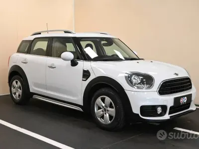 Usata Mini Countryman 150 CV (110 kW) 2017 Bianco SUV