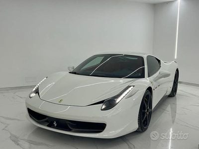 Usata Ferrari 458 565 CV (415 kW) 2010 Bianco Coupé