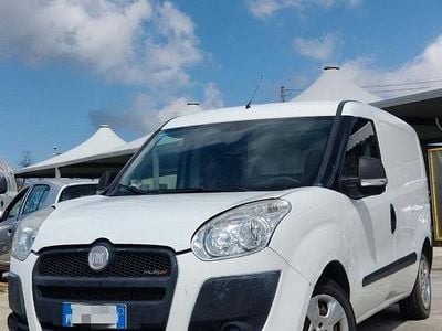 Usata Fiat Doblò 90 CV (66 kW) 2010 Bianco Monovolume