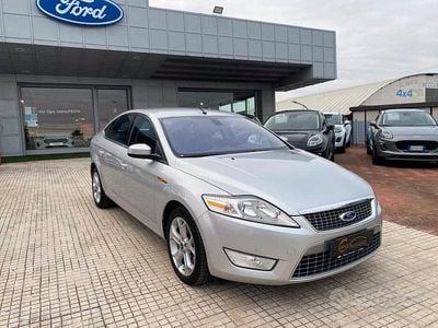 Usata Ford Mondeo Titanium 161 CV (118 kW) 2010 Grigio Berlina