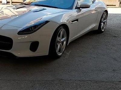 Usata Jaguar F-Type 300 CV (220 kW) 2018 Bianco Coupé