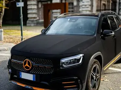 Usata Mercedes GLB200 AMG Line Premium 163 CV (119 kW) 2024 Nero SUV