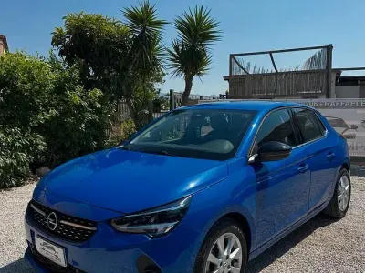 Usata Opel Corsa 102 CV (75 kW) 2023 Blu Utilitaria