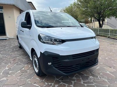 Occasion Fiat Scudo 145 ch (106 kW) 2025 Blanc Van