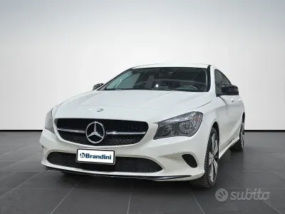 Usata Mercedes CLA200 Shooting Brake 136 CV (100 kW) 2017 Bianco Station wagon
