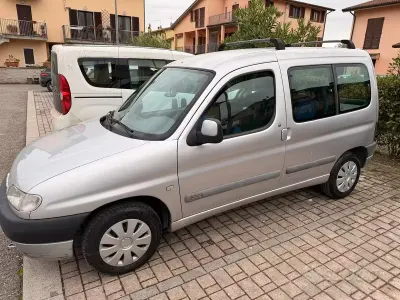 Usata Citroën Berlingo 68 CV (50 kW) 1999 Grigio Monovolume
