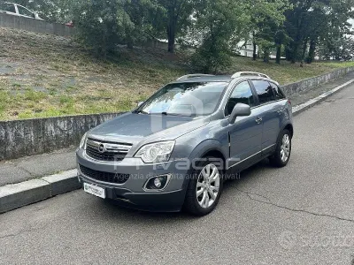 Usata Opel Antara Cosmo 184 CV (135 kW) 2012 Grigio SUV
