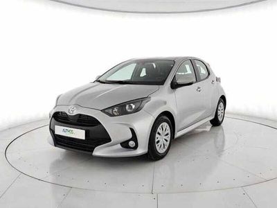 usata Toyota Yaris 1.0 5 porte Active del 2023 usata a Torino