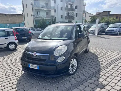 Begagnad Fiat 500L Pop 95 HK (69 kW) 2016 Svart Minibuss