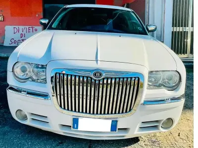 Usata Chrysler 300C 218 CV (160 kW) 2008 Bianco Station wagon