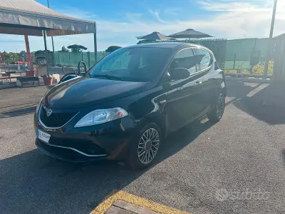 Usata Lancia Ypsilon
