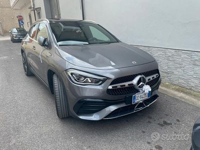 Usata Mercedes GLA200 150 CV (110 kW) 2020 Grigio SUV