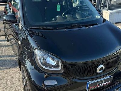 Nero Usata 2019 Smart ForFour Passion Utilitaria | 13.990 € (Buon prezzo)