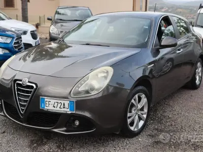 Usata Alfa Romeo Giulietta Progression 105 CV (77 kW) 2010 Grigio Utilitaria
