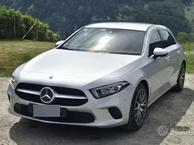 Usata Mercedes A200 163 CV (119 kW) 2018 Grigio Berlina