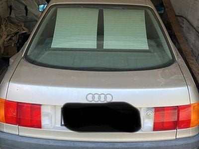 Audi 80