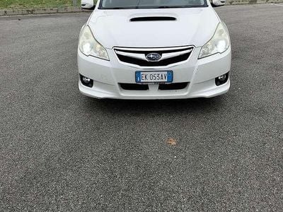 Usata Subaru Legacy Comfort 150 CV (110 kW) 2011 Station wagon