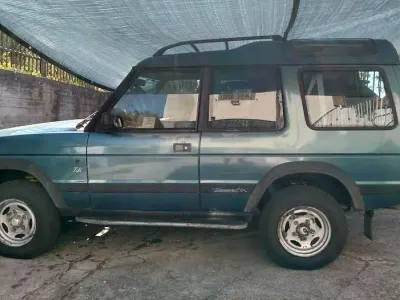 Usata Land Rover Discovery 113 CV (83 kW) 1990 Bluazzurro SUV