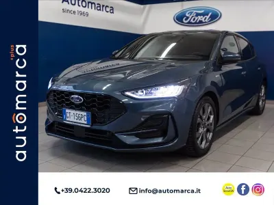 Usata Ford Focus ST-Line 125 CV (91 kW) 2024 Blu Berlina