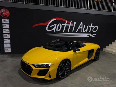 Usata Audi R8 Spyder Exclusive 620 CV (456 kW) 2019 Giallo Cabrio