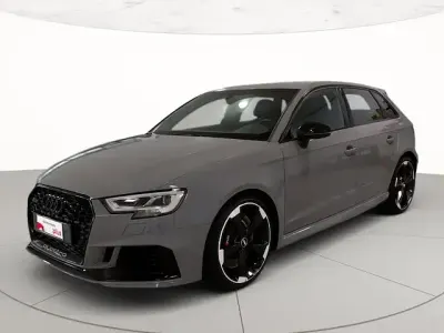 Usata Audi RS3 Sportback Comfort 400 CV (294 kW) 2019 Grigio nardo Utilitaria