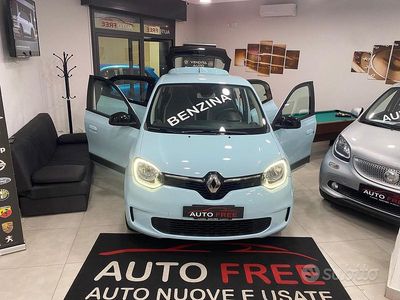 Usata Renault Twingo 65 CV (47 kW) 2022 Blu Utilitaria