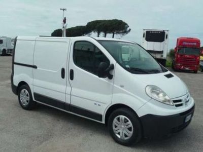 usata Nissan Primastar 1ª serie V27 2.0 DCI 115CV FURGONE **GANCIO TRAINO**