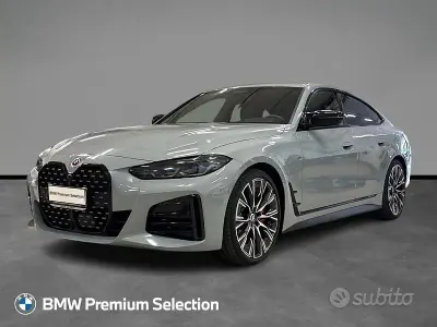 Usata BMW M440 M Sport 374 CV (275 kW) 2023 Grigio Berlina