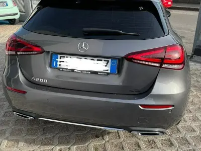 Usata Mercedes A200 163 CV (119 kW) 2019 Grigio Berlina