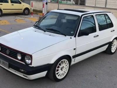 Usata VW Golf II 73 CV (53 kW) 1990 Bianco Utilitaria