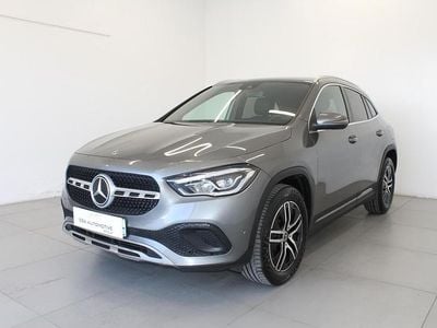 Usata Mercedes GLA200 150 CV (110 kW) 2021 Giallo SUV