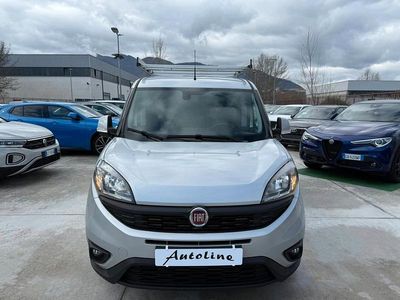 Usata Fiat Doblò 105 CV (77 kW) 2020 Argento Monovolume