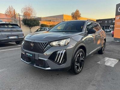 Usata Peugeot 2008 Allure 131 CV (96 kW) 2024 Argento SUV