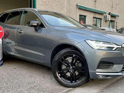 Usado Volvo XC60 Momentum 197 CV (144 kW) 2020 Gris SUV