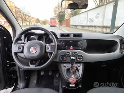 Usata Fiat Panda Connect 69 CV (50 kW) 2019 Nero Utilitaria