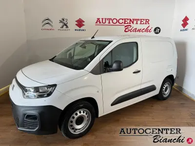 Usata Fiat Doblò 130 CV (95 kW) 2023 Bianco Monovolume
