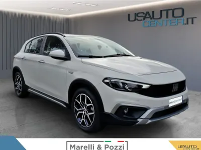 Usata Fiat Tipo Cross 130 CV (95 kW) 2024 Utilitaria