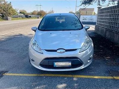 Usata Ford Fiesta 2009 Grigio Utilitaria