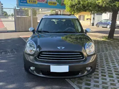 Usata Mini Cooper D Countryman 111 CV (81 kW) 2010 Grigio SUV