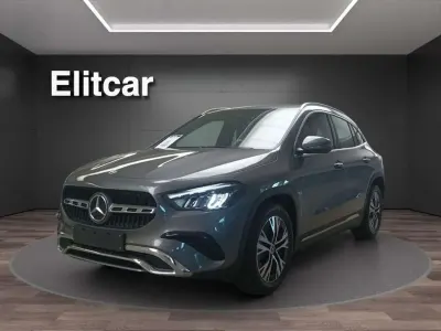 Usata Mercedes GLA180 Advanced 136 CV (100 kW) 2025 Grigio montagna SUV