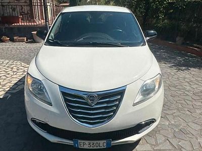 Usata Lancia Ypsilon 80 CV (58 kW) 2013 Utilitaria
