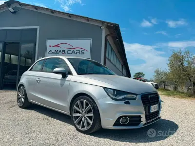 Usata Audi A1 Ambition 86 CV (63 kW) 2011 Grigio Utilitaria