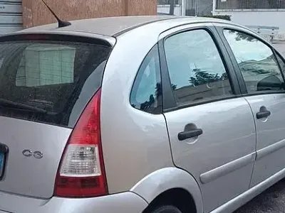 Usata Citroën C3 73 CV (53 kW) 2010 Grigio Berlina