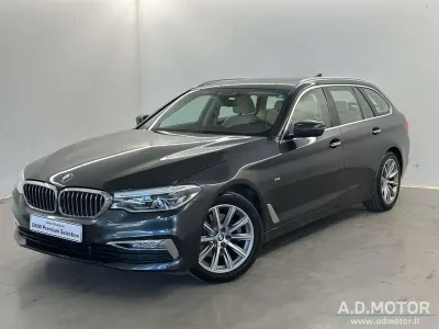 Usata BMW 520 Luxury Line 190 CV (139 kW) 2020 Grigio Station wagon