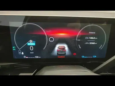 Usata Renault Austral Techno 200 CV (147 kW) 2023 Bianco SUV